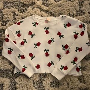 No loose strings or rips